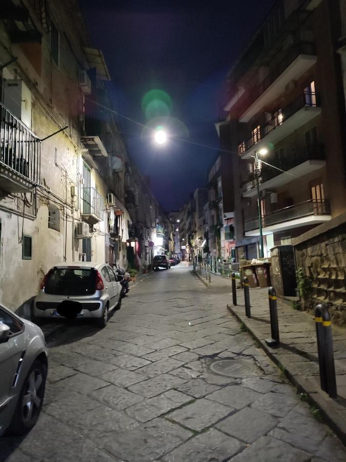 Casetta Al Vomero Napoli Exterior foto